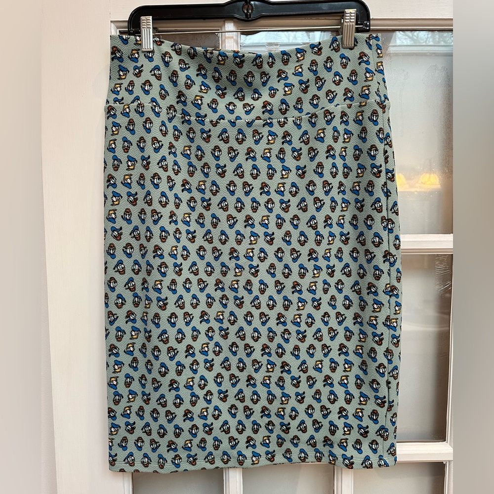 LuLaRoe Cassie Pencil Skirt Disney Rare Limited Edition Donald Duck Size XL